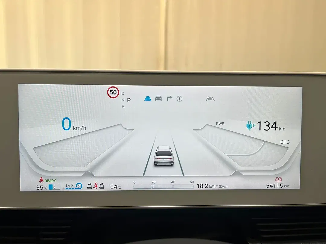 Hyundai IONIQ 5 - Thumbnail 7