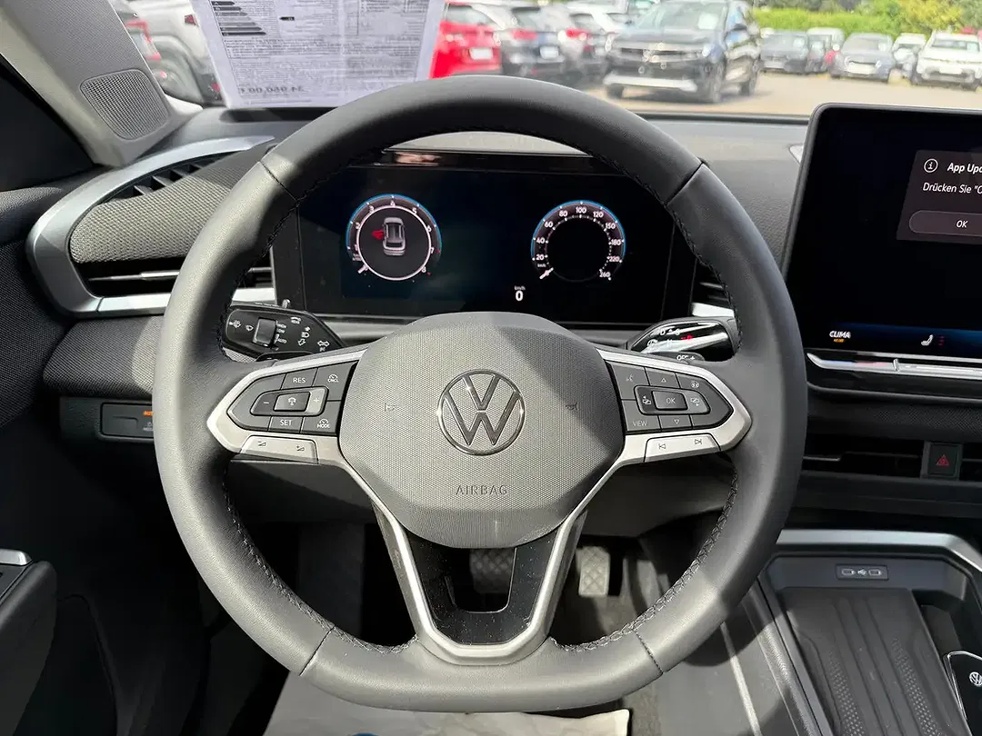 Volkswagen T-Roc 1.5 eTSI Life - Thumbnail 13