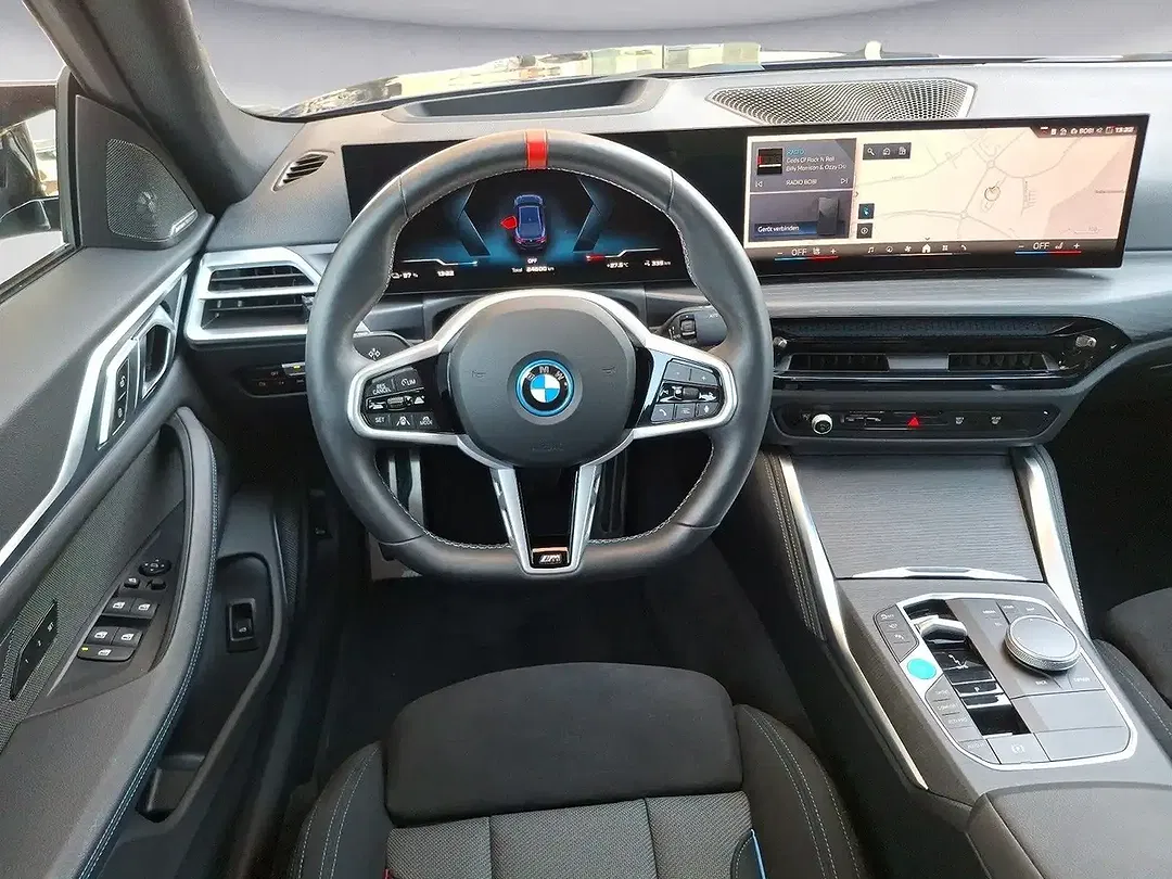 BMW i4 xDrive M60 - Thumbnail 12