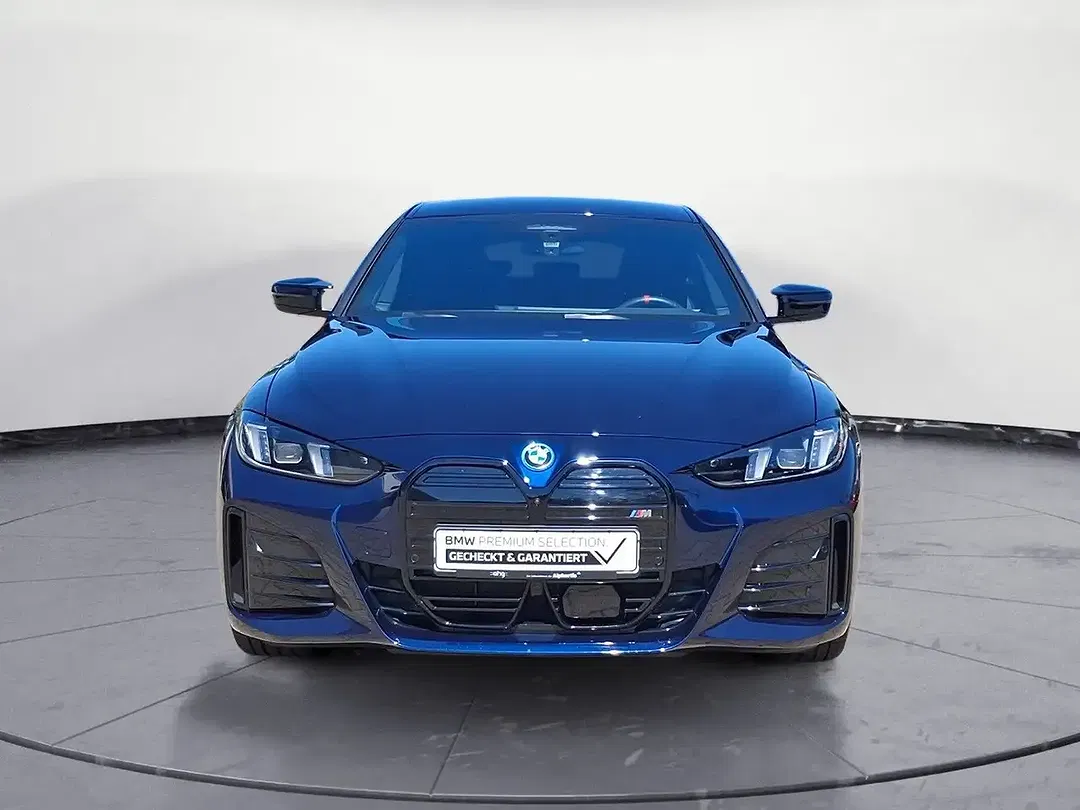 BMW i4 xDrive M60 - Thumbnail 8
