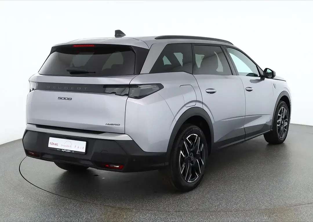 Peugeot 5008 AUT Hybrid GT - Thumbnail 4