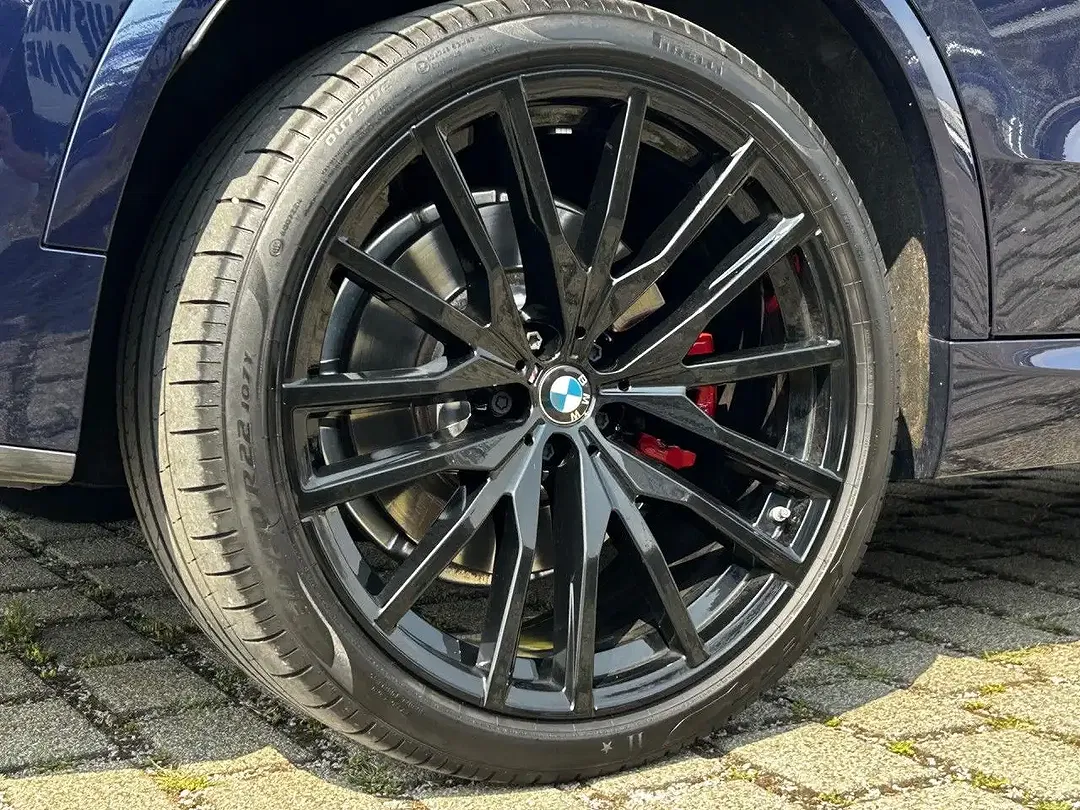 BMW X5 M Pro - Thumbnail 8