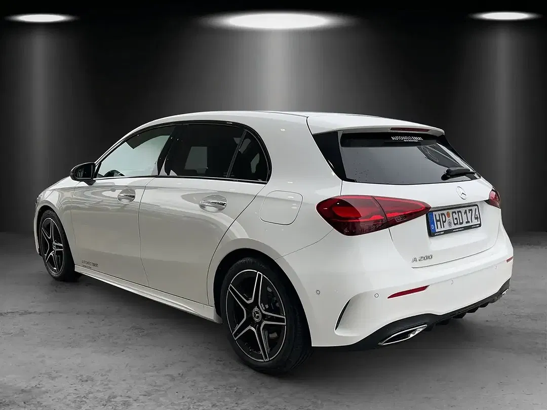 Mercedes-Benz A 200 AMG Night - Thumbnail 3