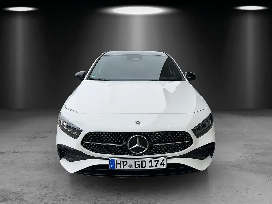 Mercedes-Benz A 200 AMG Night - Thumbnail 6