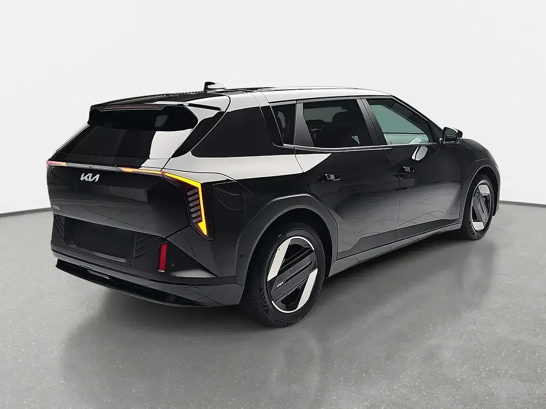 Kia EV4 81.4 kWh Earth - Thumbnail 3