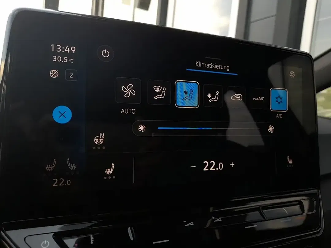 Volkswagen ID.3 Pro - Thumbnail 7