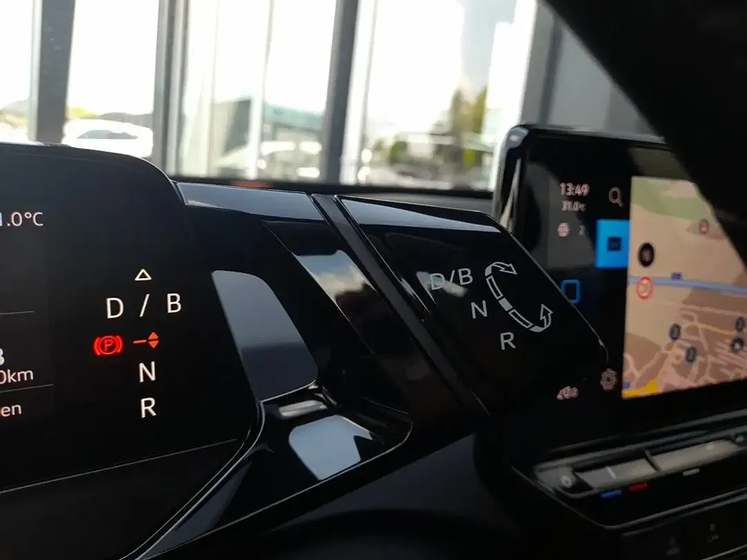 Volkswagen ID.3 Pro - Thumbnail 8