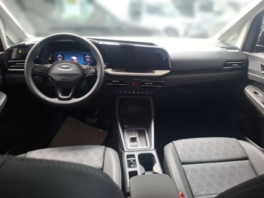 Ford Tourneo Connect Titanium - Thumbnail 10