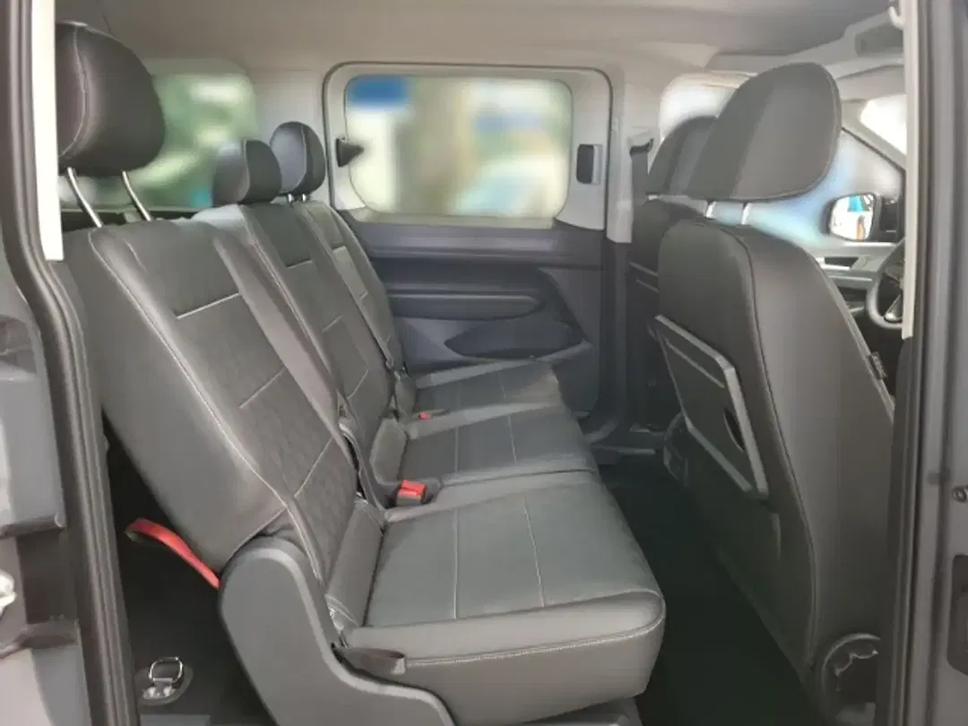 Ford Tourneo Connect Titanium - Thumbnail 12