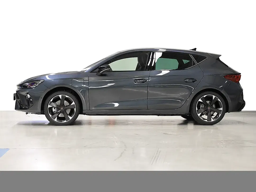 CUPRA Leon PHEV - Thumbnail 3