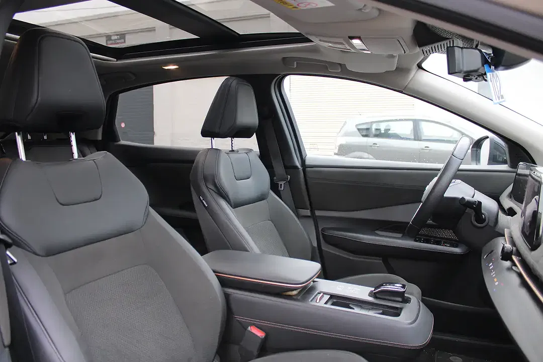 Nissan Ariya - Thumbnail 13