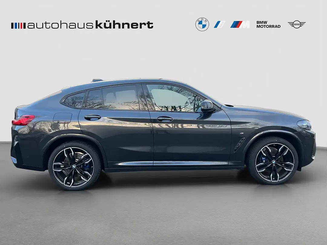BMW X4 M - Thumbnail 4