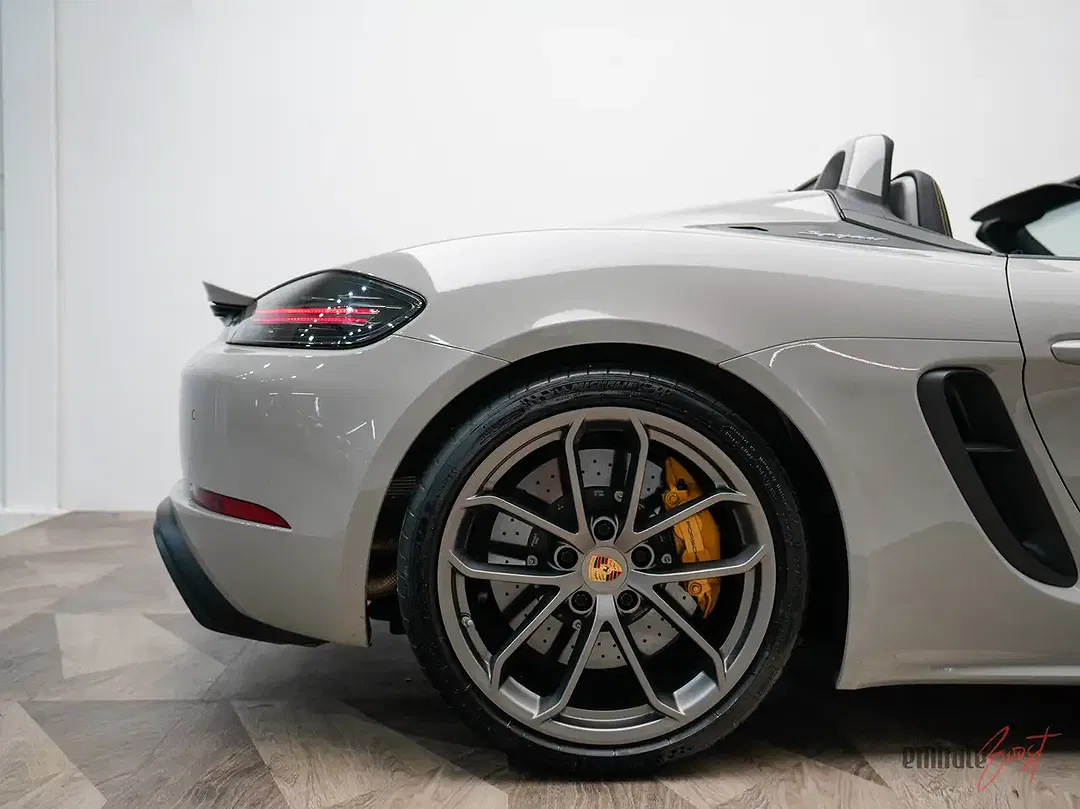 Porsche 718 Spyder - Thumbnail 12