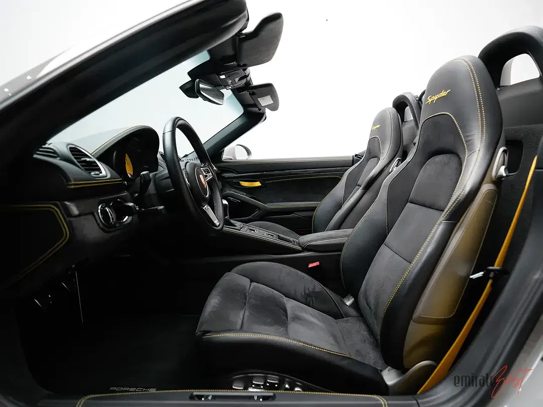 Porsche 718 Spyder - Thumbnail 14