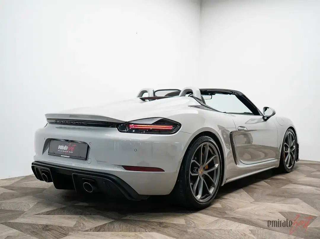 Porsche 718 Spyder - foto 2