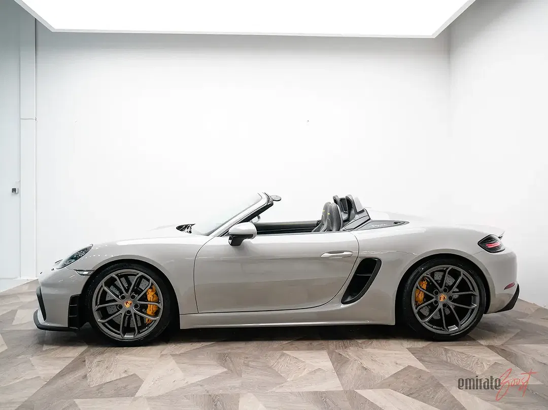Porsche 718 Spyder - Thumbnail 5