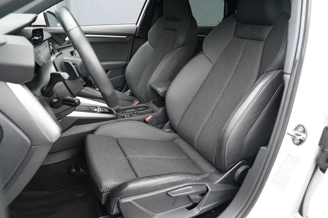 Audi S3 quattro - foto 15