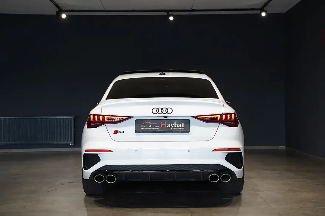 Audi S3 quattro - Thumbnail 6