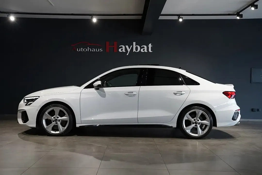 Audi S3 quattro - Thumbnail 8