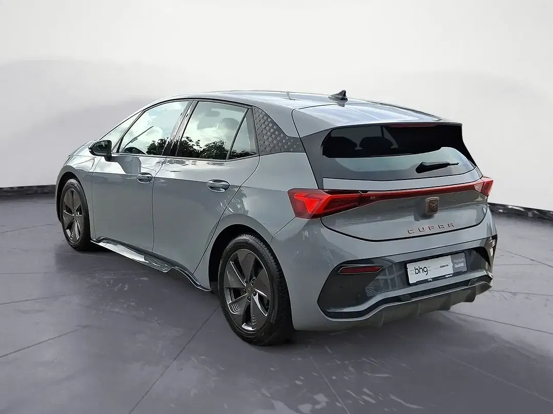 CUPRA Born - Thumbnail 3