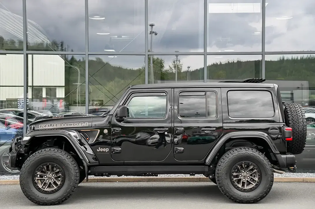 Jeep Wrangler 6.4 HEMI Rubicon 392 Edition - Thumbnail 6
