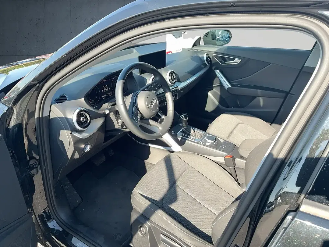 Audi Q2 35 TDI advanced - Thumbnail 9
