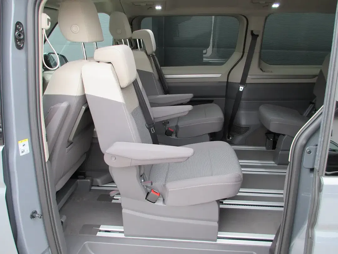 Volkswagen T7 Multivan eHybrid 4Motion Edition - Thumbnail 11