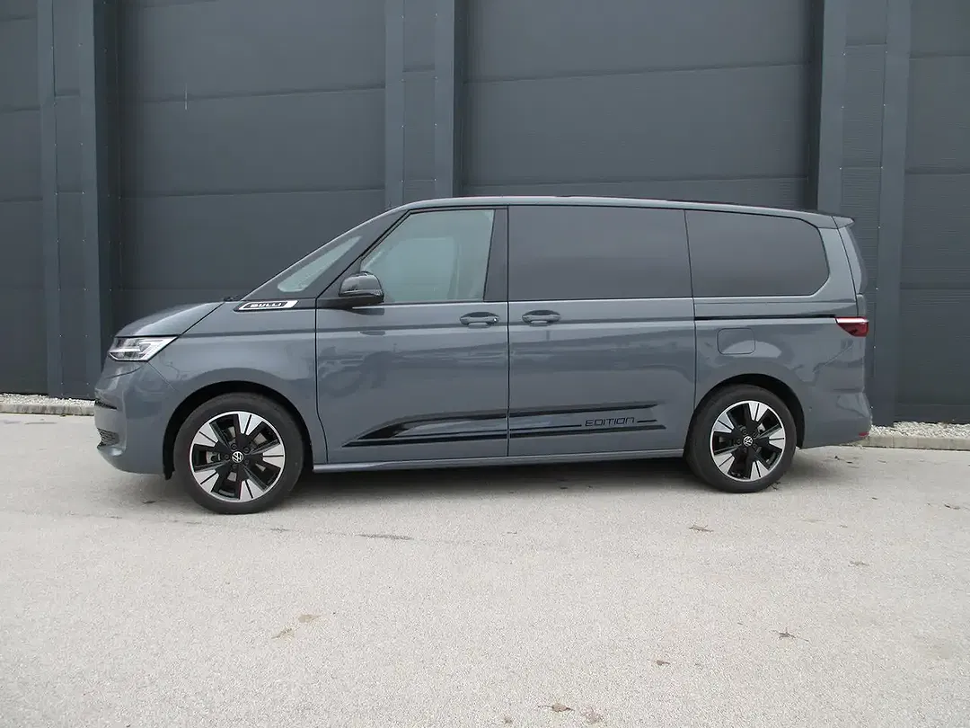 Volkswagen T7 Multivan eHybrid 4Motion Edition - foto 2