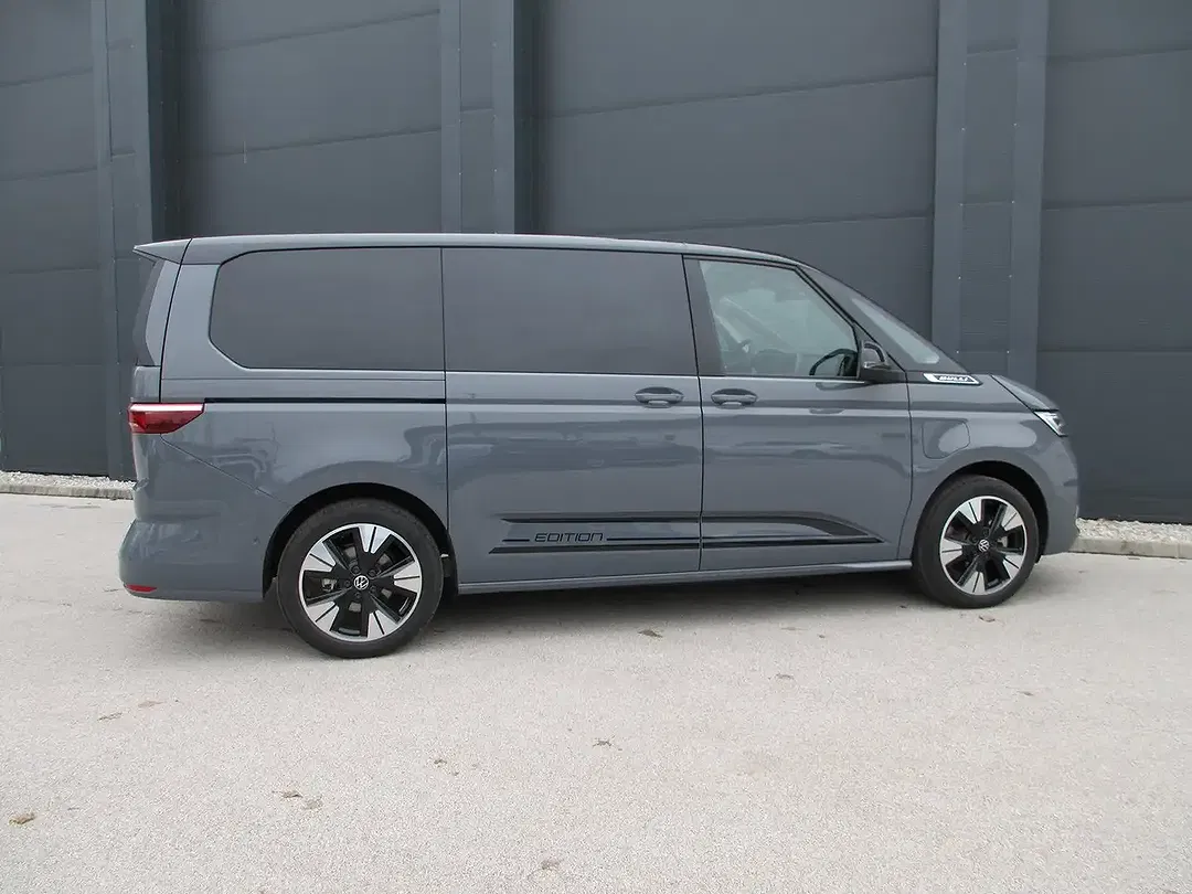 Volkswagen T7 Multivan eHybrid 4Motion Edition - Thumbnail 4