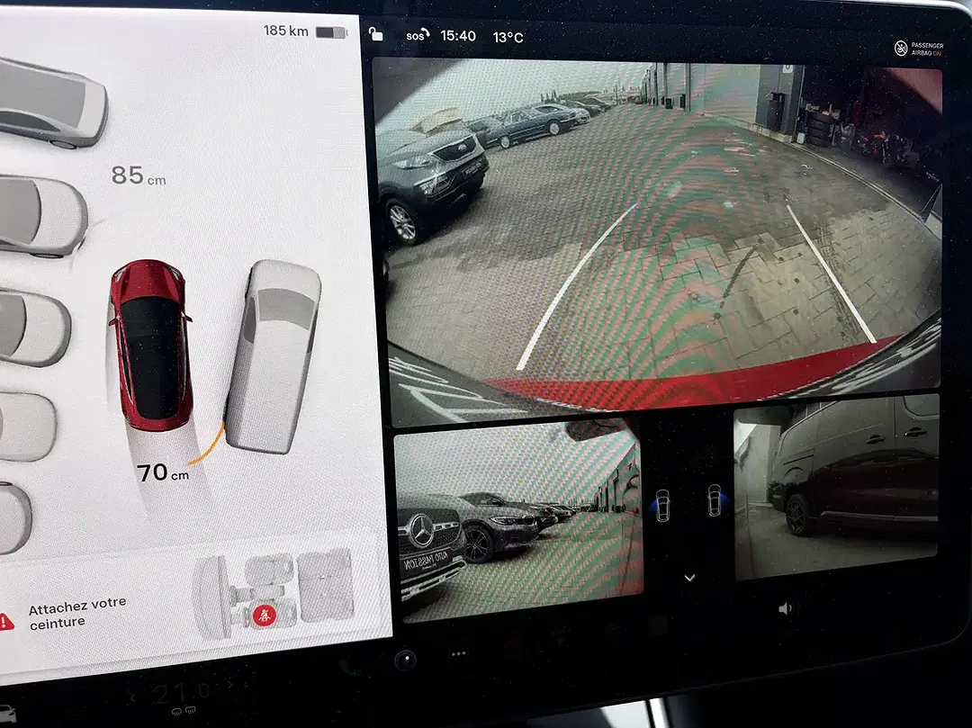 Tesla Model 3 Standard Range Plus - Thumbnail 11