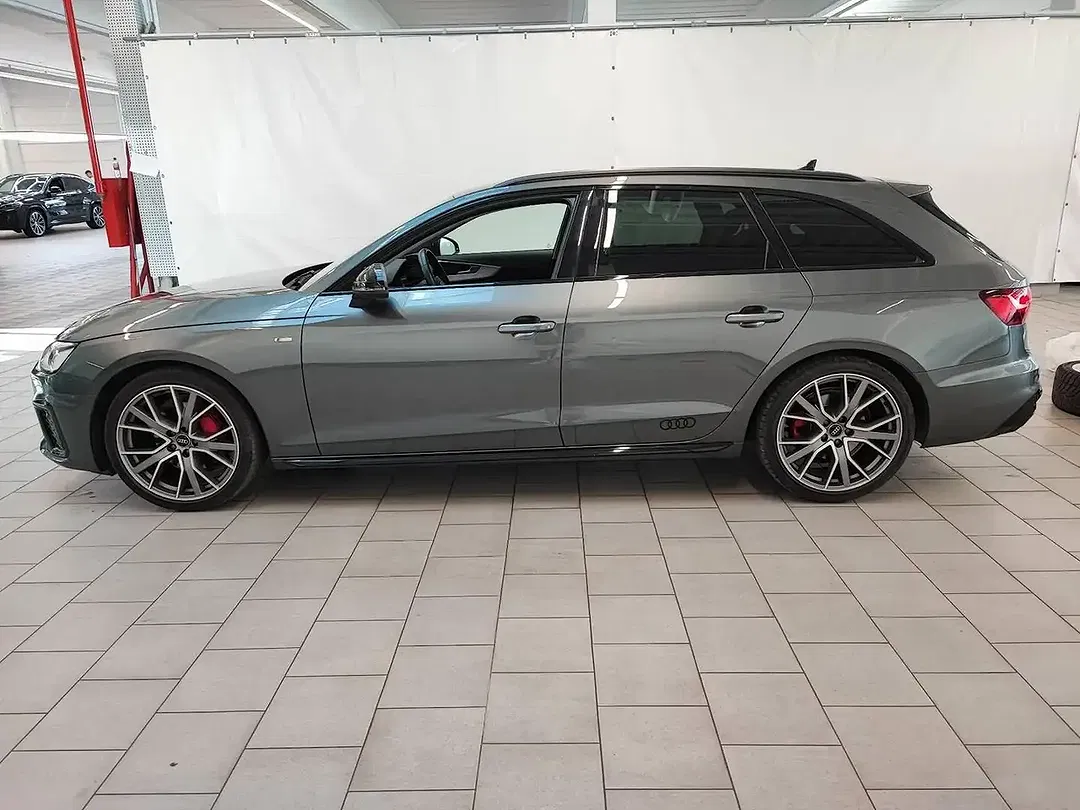Audi A4 competition plus Avant S line - Thumbnail 9