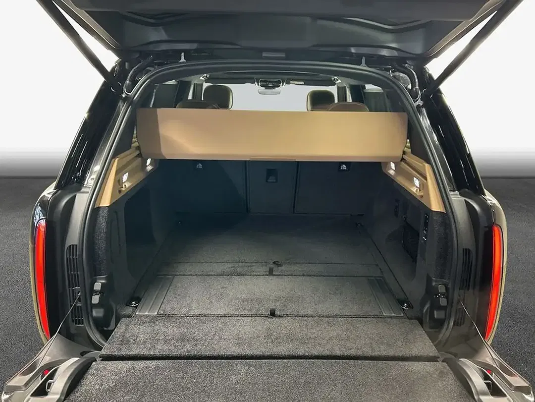 Land Rover Range Rover Hybrid LWB HSE - Thumbnail 12
