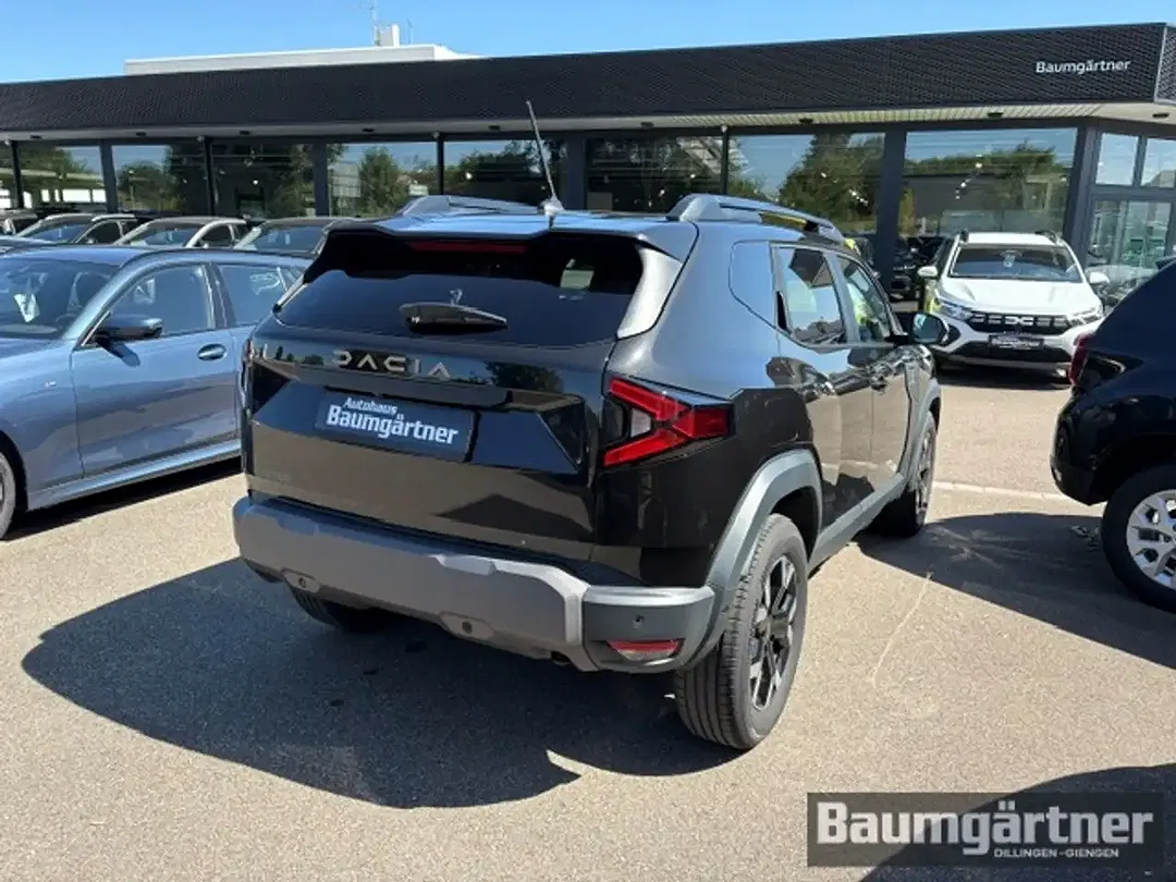 Dacia Duster TCe Extreme - Thumbnail 3