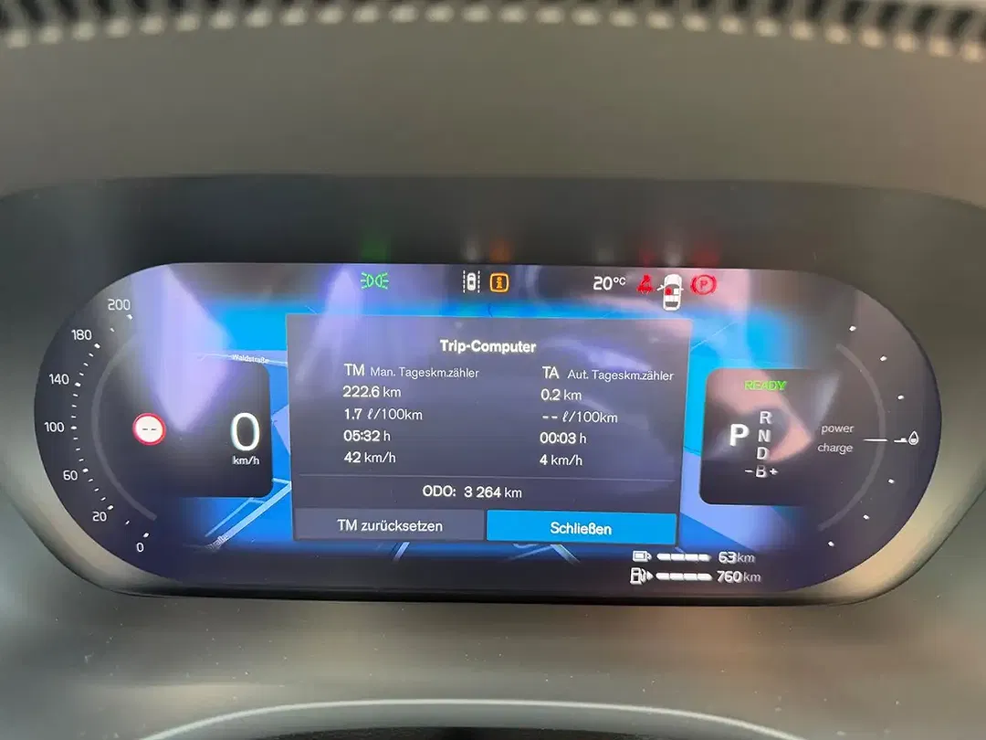 Volvo XC60 T8 PHEV AWD Ultra - Thumbnail 12