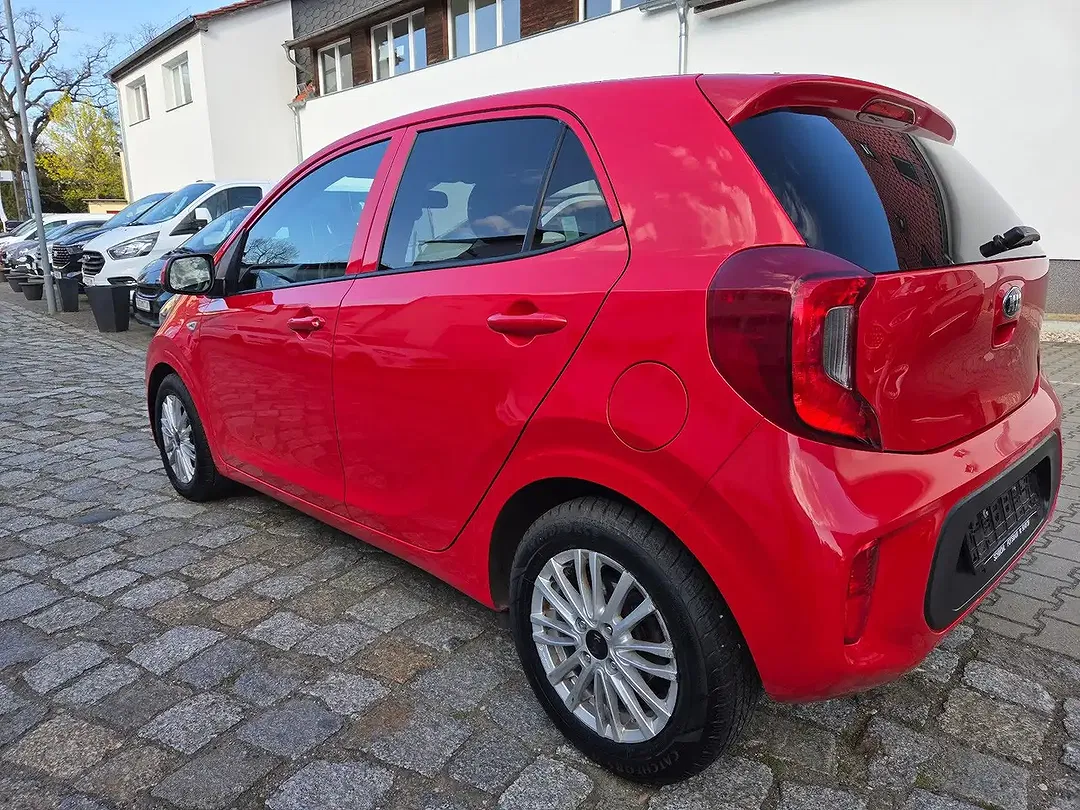 Kia Picanto AMT Dream Team - Thumbnail 3
