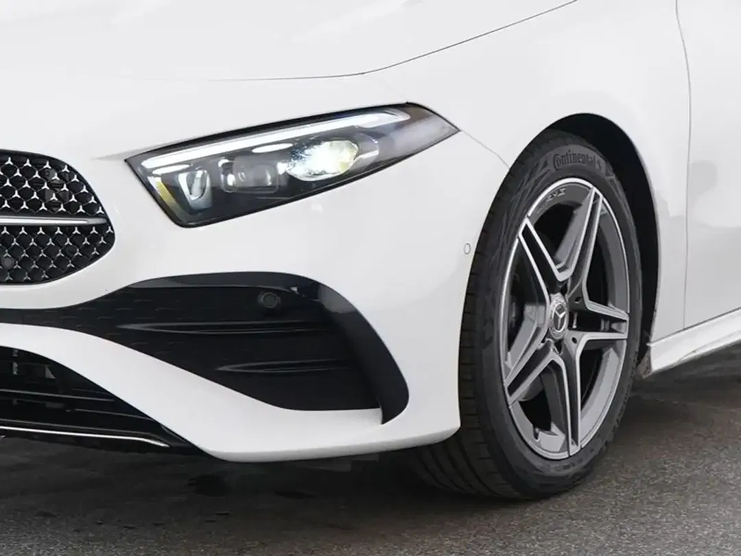 Mercedes-Benz A 180 Edition AMG Line - Thumbnail 3