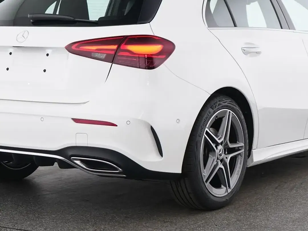 Mercedes-Benz A 180 Edition AMG Line - Thumbnail 9
