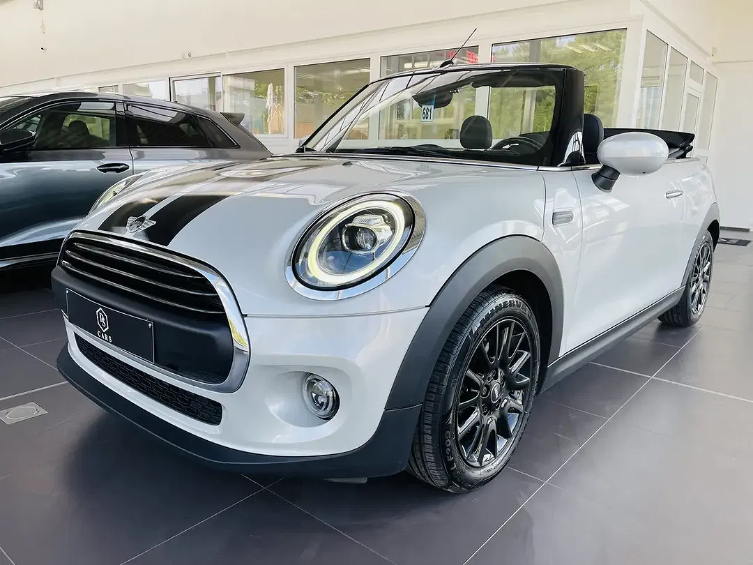 MINI One Cabrio 1.5 - foto 1