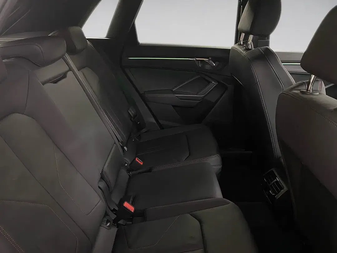Audi Q3 35 TDI quattro S line - Thumbnail 10