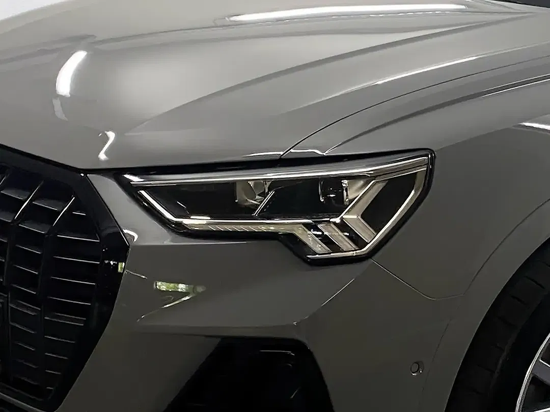 Audi Q3 35 TDI quattro S line - Thumbnail 12