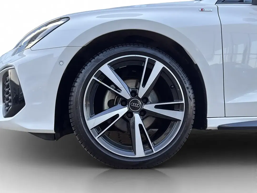 Audi A3 35 TFSI S tronic Matrix LED Sportback S line - Thumbnail 16