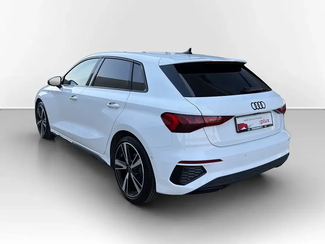 Audi A3 35 TFSI S tronic Matrix LED Sportback S line - Thumbnail 6