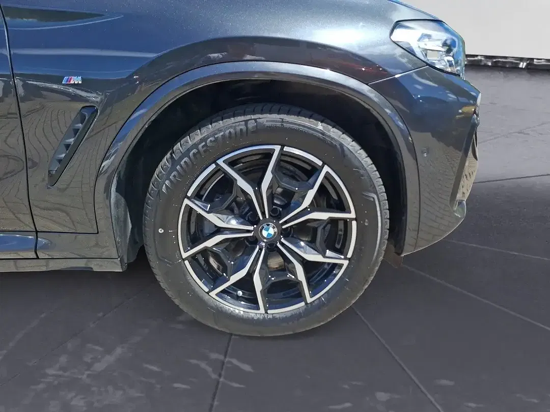 BMW X4 xDrive M - Thumbnail 11