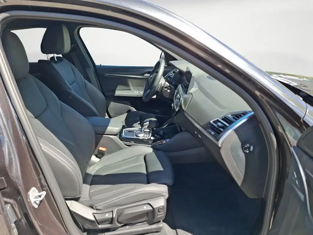 BMW X4 xDrive M - Thumbnail 8