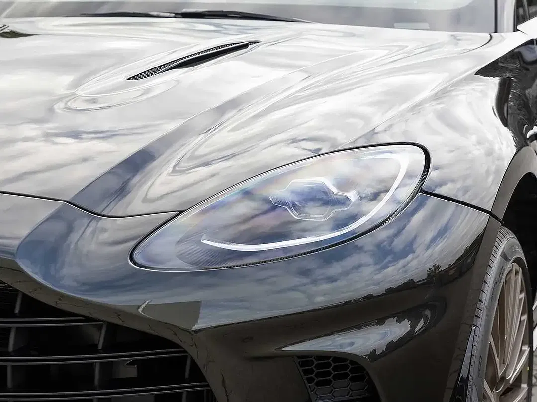 Aston Martin DBX 707 - Thumbnail 10