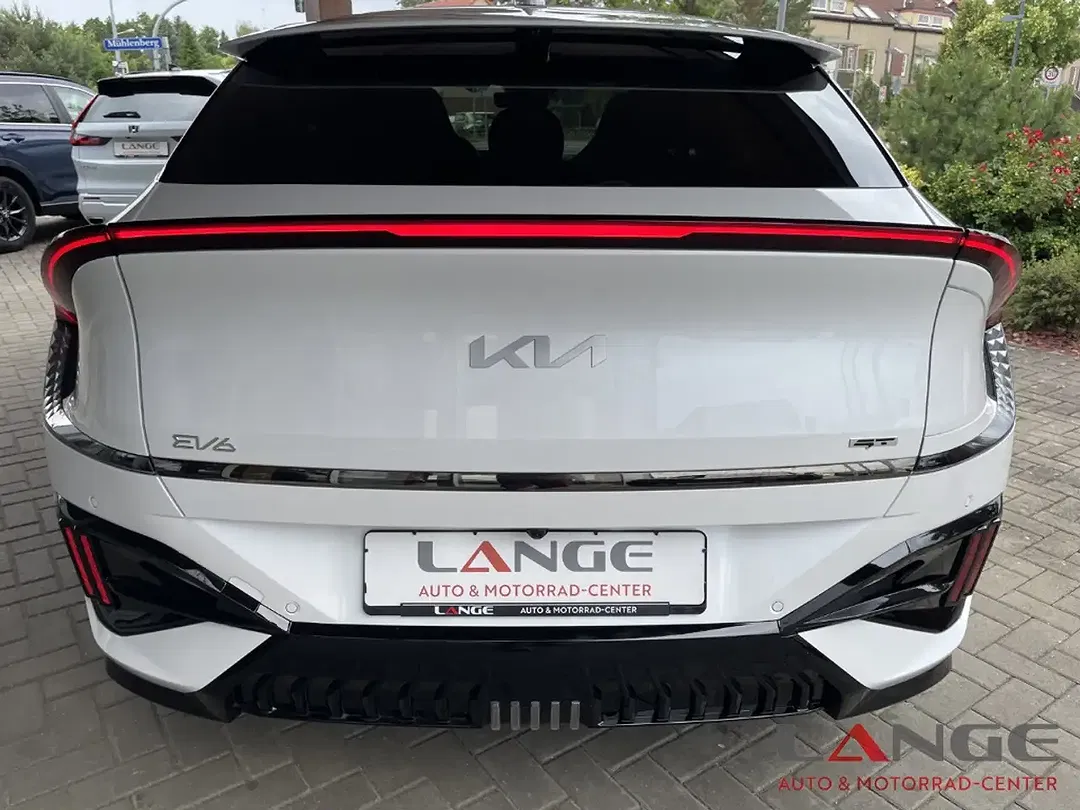 Kia EV6 4WD GT - Thumbnail 6
