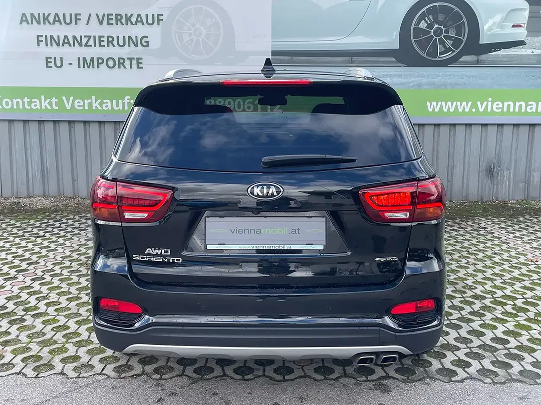 Kia Sorento 2.2 CRDi 4WD GT-Line - Thumbnail 9