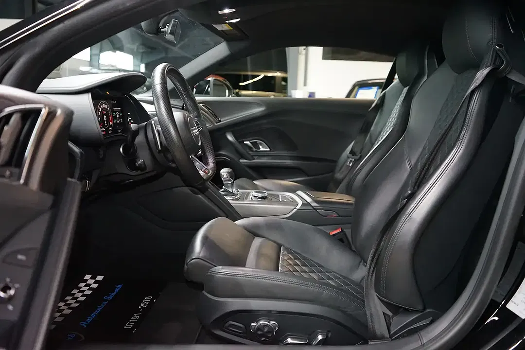 Audi R8 5.2 FSI - Thumbnail 10