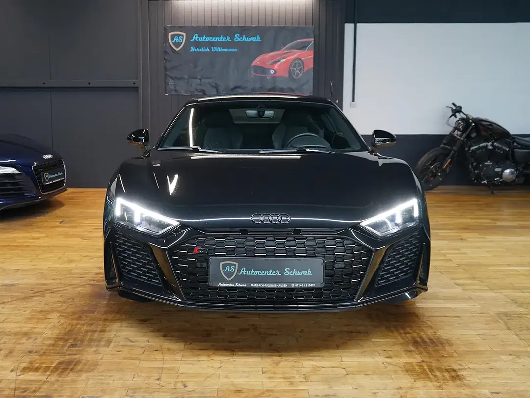 Audi R8 5.2 FSI - Thumbnail 3