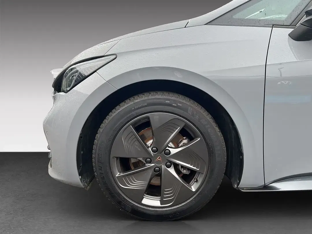 CUPRA Born - Thumbnail 7